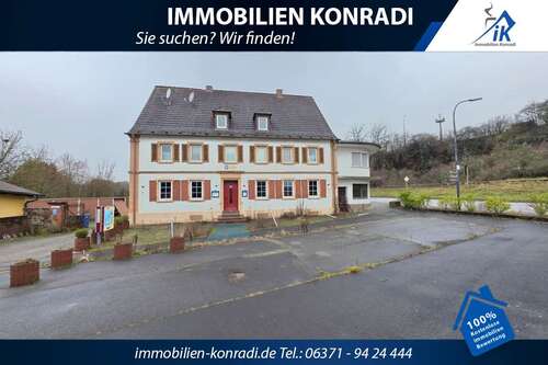 Foto - Haus zum Kaufen in Schrollbach 280.000,00 € 473 m²