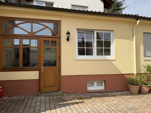 Foto - Wohnung zum Mieten in Lemberg 850,00 € 100 m²