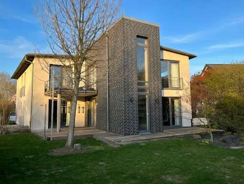 Foto - Haus zum Kaufen in Braunschweig 980.000,00 € 234 m²