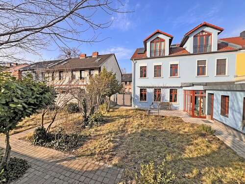 Foto - Haus zum Kaufen in Berlin 1.950.000,00 € 625.5 m²