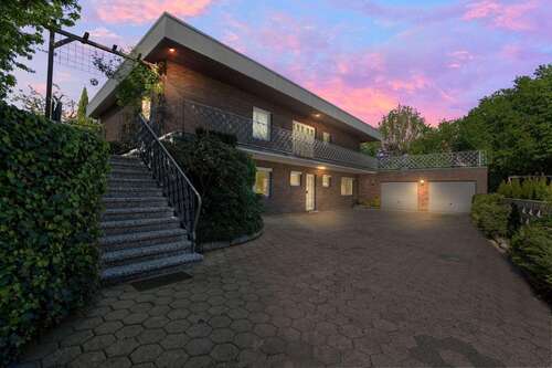 Foto - Haus zum Kaufen in Lübeck 945.000,00 € 323 m²