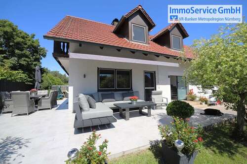 Foto - Haus zum Kaufen in Wendelstein 750.000,00 € 199.99 m²
