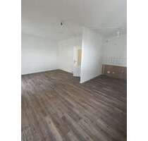 Wohnung zum Mieten in Halle 400,00 € 65 m²