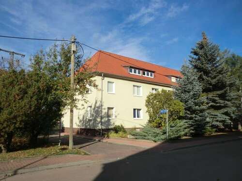 Foto - Wohnung zum Mieten in Braunsbedra OT Roßbach 309,00 € 47.5 m²