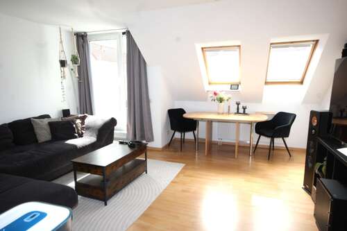 Foto - Wohnung zum Mieten in Düsseldorf 788,00 € 66 m²