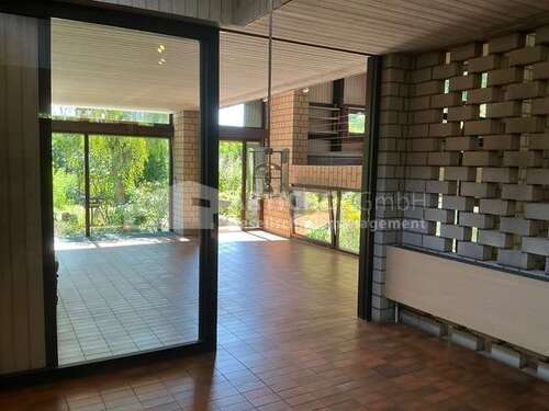 Foto - Haus zum Kaufen in Karlsruhe 698.000,00 € 194 m²