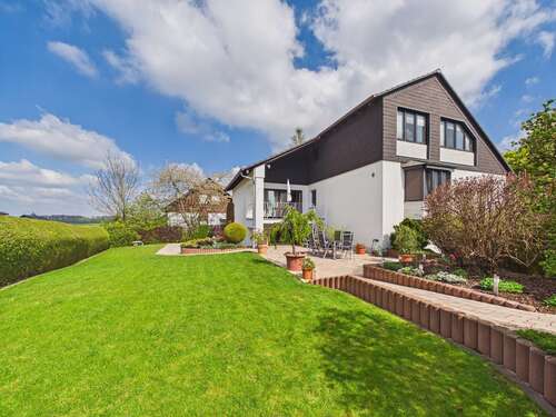 Foto - Haus zum Kaufen in Schönborn 415.000,00 € 209.65 m²