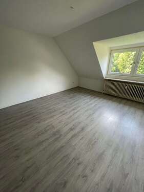 Foto - Wohnung zum Mieten in Essen 420,00 € 27 m²
