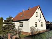 Haus zum Kaufen in Stauchitz 175.000,00 € 142.57 m²
