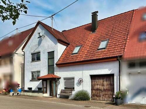Foto - Haus zum Kaufen in Schömberg 148.000,00 € 180 m²