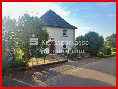 Foto - Haus zum Kaufen in Steinborn 120.000,00 € 148 m²