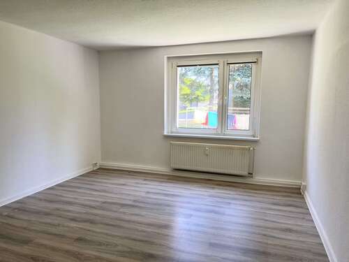 Foto - Wohnung zum Mieten in Rosenow 300,00 € 58 m²