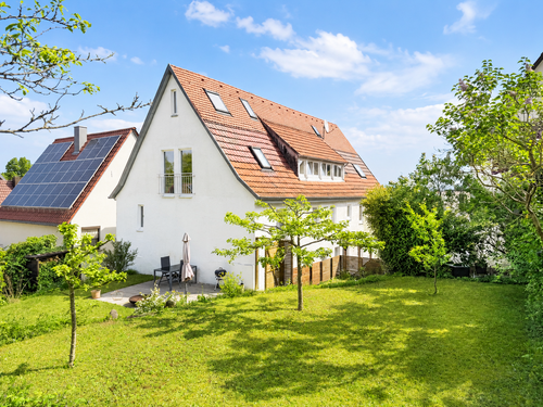 Foto - Haus zum Kaufen in Stuttgart 975.000,00 € 209 m²