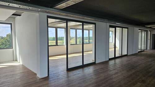 Foto - Büro in Köln 4.560,00 € 328 m² - 4.560,00 EUR Kaltmiete, ca.  328,00 m²