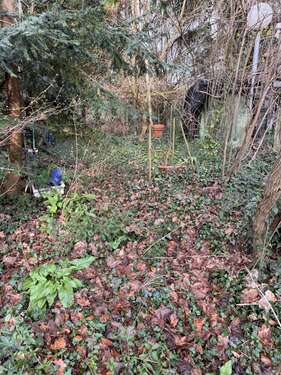 Foto - Grundstück zu verkaufen in Frankfurt 50.000,00 € 910 m²