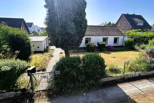 Foto - Grundstück zu verkaufen in Meerbusch Lank-Latum 250.000,00 € 450 m²