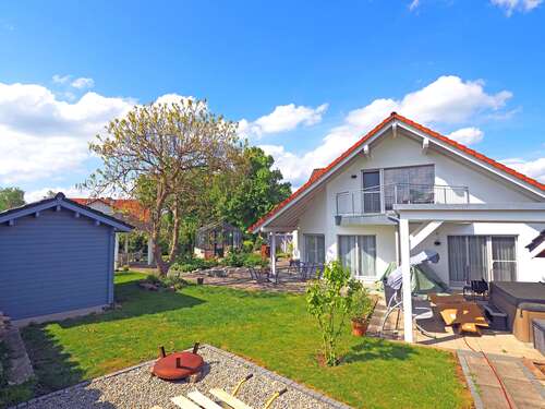 Foto - Haus zum Kaufen in Kirchheim 1.090.000,00 € 230 m²