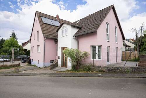 Foto - Haus zum Kaufen in Kaiserslautern 410.000,00 € 180 m²