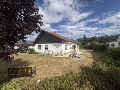 Foto - Haus zum Kaufen in Bechtheim 375.000,00 € 107 m²
