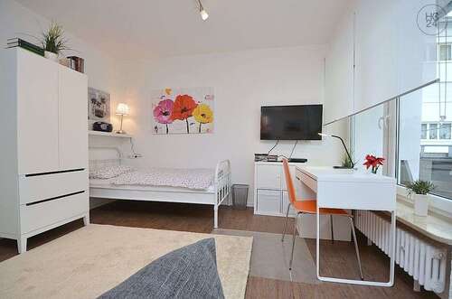 Foto - Wohnung zum Mieten in Stuttgart 900,00 € 23 m²