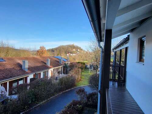 Foto - Wohnung zum Kaufen in Falkenstein 250.000,00 € 220 m²