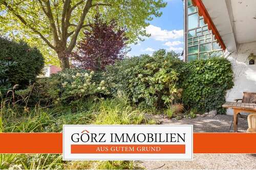 Foto - Haus zum Kaufen in Norderstedt 598.000,00 € 245 m²