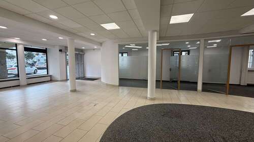 Foto - Einzelhandel in Miesbach 2.300,00 € 230 m²
