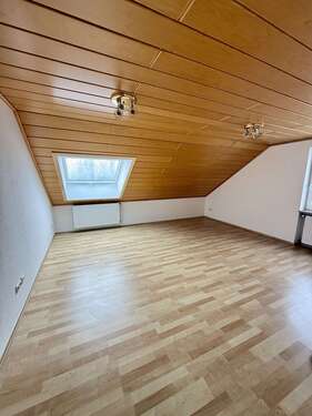 Foto - Wohnung zum Mieten in Obermichelbach 695,00 € 70 m²