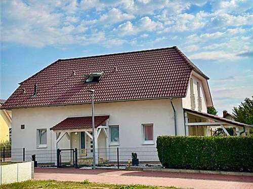 Foto - Haus zum Kaufen in Nidderau 645.000,00 € 180 m²