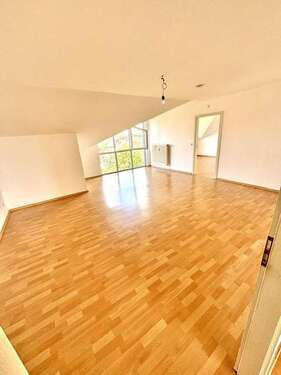 Foto - Wohnung zum Mieten in Laatzen 976,00 € 89 m²