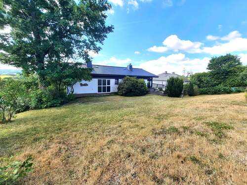 Foto - Haus zum Kaufen in Leun 398.000,00 € 181 m²