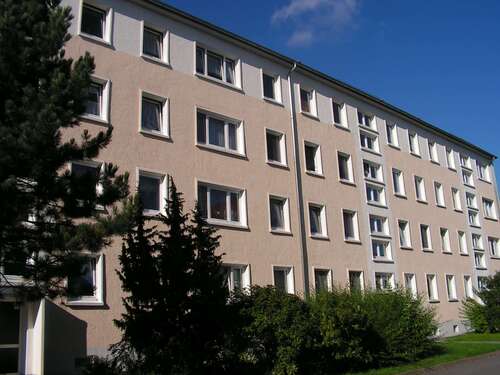 Foto - Wohnung zum Mieten in Geratal 420,00 € 66.48 m²