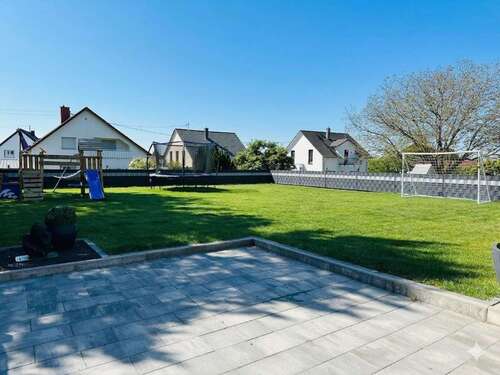Foto - Haus zum Kaufen in Bexbach 850.000,00 € 250.58 m²