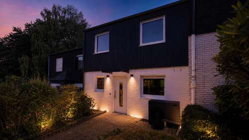 Foto - Haus zum Kaufen in Heiligenhaus Hetterscheidt 659.000,00 € 170 m²
