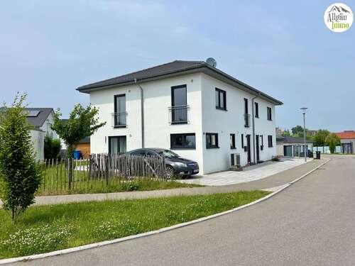 Foto - Haus zum Kaufen in Gutenzell- Hürbel 688.000,00 € 212 m²