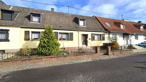 Foto - Haus zum Kaufen in Völklingen 169.000,00 € 140 m²