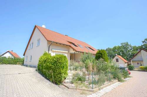Foto - Wohnung zum Kaufen in Lichtenau 200.000,00 € 78 m²