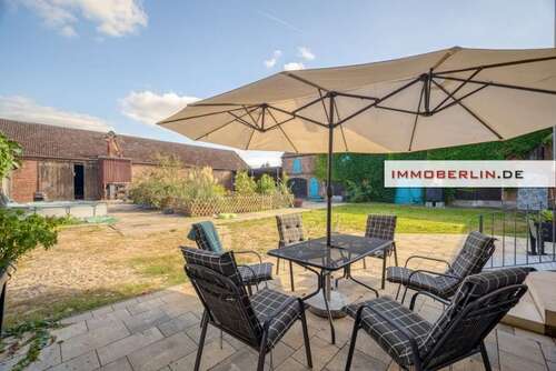 Foto - Haus zum Kaufen in Treuenbrietzen 859.000,00 € 420 m²