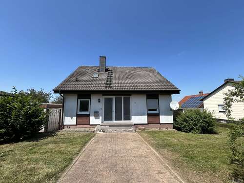 Foto - Haus zum Kaufen in Riedelberg 189.000,00 € 140 m²