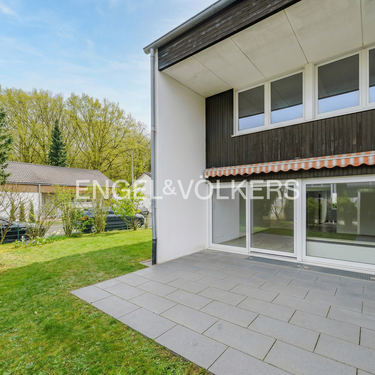 Foto - Haus zum Kaufen in Schwalbach 789.000,00 € 155 m²