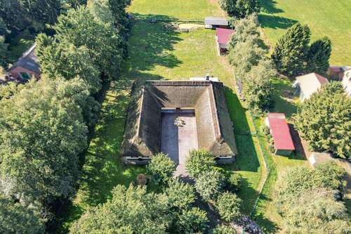 Foto - Haus zum Kaufen in Gnarrenburg 699.000,00 € 250 m²
