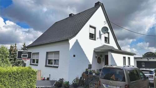 Foto - Haus zum Kaufen in Wildenfels 320.000,00 € 147 m²