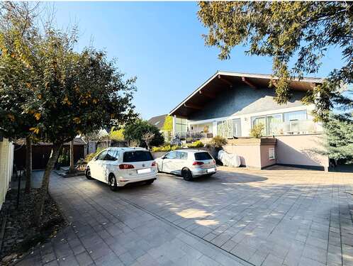 Foto - Haus zum Kaufen in Erzhausen 864.000,00 € 281.6 m²