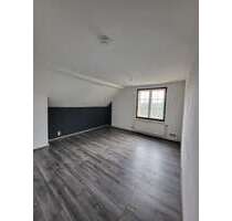 Halle in Berlin 299,00 € 75 m² - 299,00&nbsp;EUR Kaltmiete, ca.&nbsp; 75,00&nbsp;m&sup2; in Berlin (PLZ: 14167)