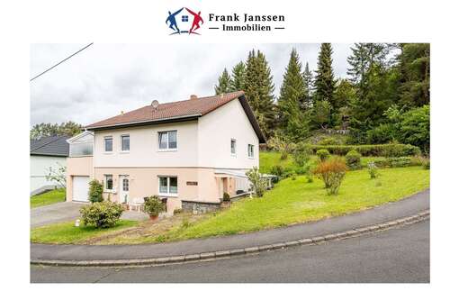 Foto - Haus zum Kaufen in Rockeskyll 199.000,00 € 122 m²