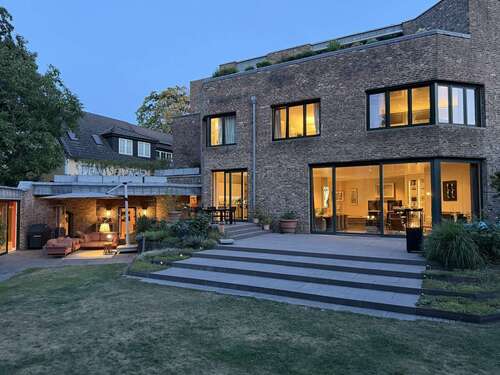 Foto - Haus zum Kaufen in Köln Lindenthal 4.350.000,00 € 436.75 m²