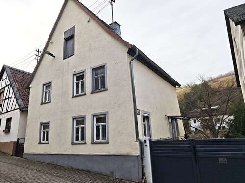 Foto - Haus zum Kaufen in Oberheimbach 99.000,00 € 86 m²