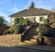 Haus zum Kaufen in Freiburg im Breisgau 2.195.000,00 € 185 m²