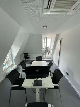 Foto - Büro in Stuttgart 6.267,00 € 218 m²
