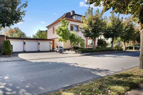 Foto - Haus zum Kaufen in Bad Lippspringe 549.000,00 € 200.62 m²